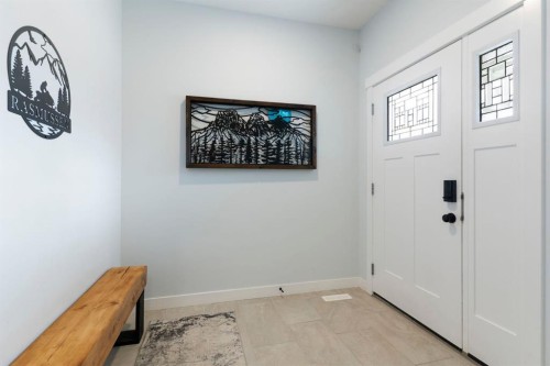 99 Ridge View Close, Cochrane, AB - Indoor Photo Showing Other Room