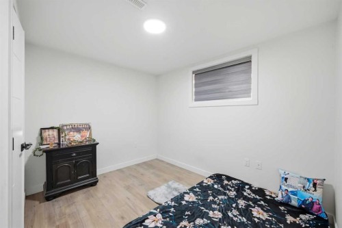 88 Saddletree Close Ne, Calgary, AB - Indoor