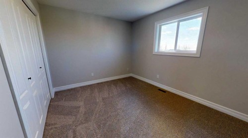 32 Carriere Crescent, Beaumont, AB - Indoor Photo Showing Other Room