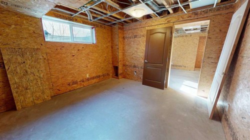 32 Carriere Crescent, Beaumont, AB - Indoor