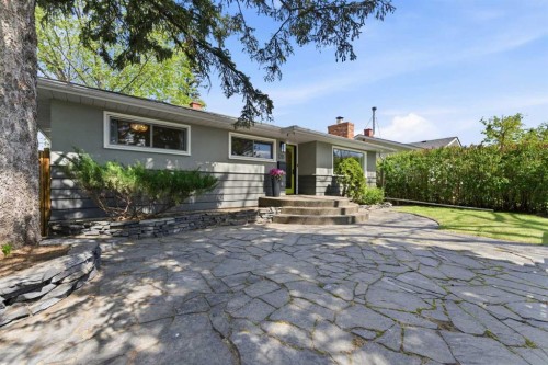 128 78 Avenue Se, Calgary, AB - Outdoor