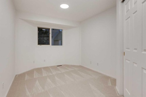 60 Riverview Drive Se, Calgary, AB 
