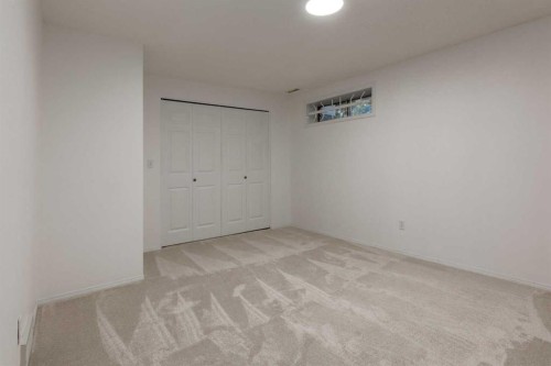 60 Riverview Drive Se, Calgary, AB 