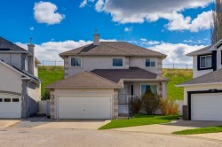 331 Sierra Madre Court SW Calgary, AB T3H 3G7