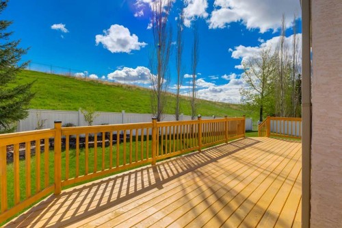 331 Sierra Madre Court Sw, Calgary, AB - Outdoor With Deck Patio Veranda