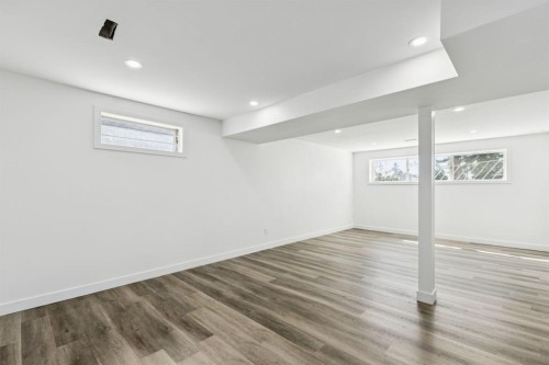 6928 Hunterbow Crescent Nw, Calgary, AB - Indoor