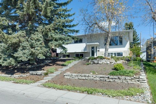 6928 Hunterbow Crescent Nw, Calgary, AB - Outdoor
