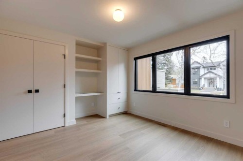 3423 23 Street Nw, Calgary, AB - Indoor Photo Showing Laundry Room