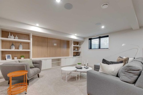 3423 23 Street Nw, Calgary, AB - Indoor Photo Showing Living Room