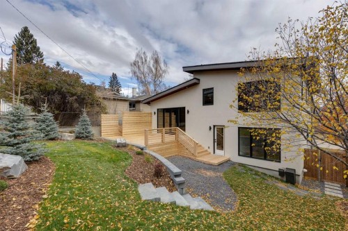 3423 23 Street Nw, Calgary, AB - Outdoor