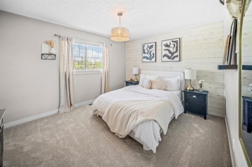 67 Mahogany Row Se, Calgary, AB - Indoor Photo Showing Bedroom