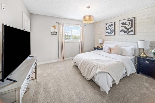 67 Mahogany Row Se, Calgary, AB - Indoor Photo Showing Bedroom