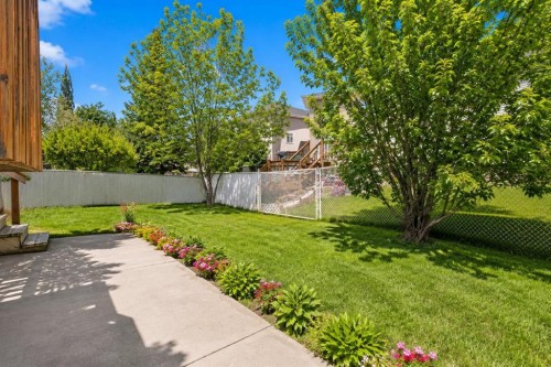 24 Citadel Close Nw, Calgary, AB - Outdoor