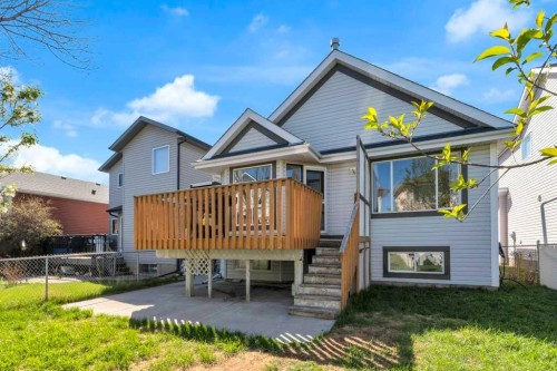 24 Citadel Close Nw, Calgary, AB - Outdoor With Deck Patio Veranda