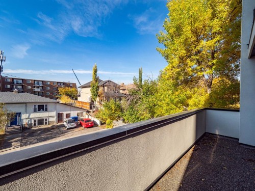2620 14A Street Sw, Calgary, AB - Outdoor
