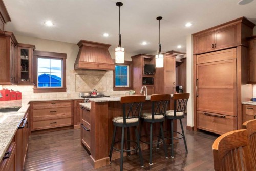 250 Crestridge Place Sw, Calgary, AB 