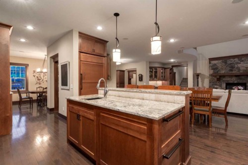 250 Crestridge Place Sw, Calgary, AB 