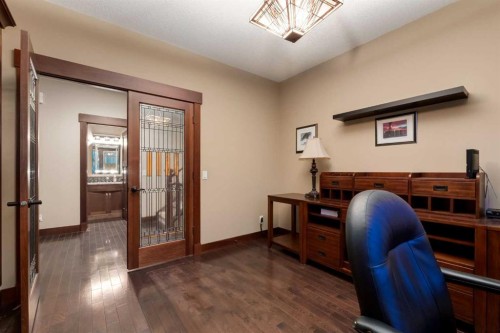 250 Crestridge Place Sw, Calgary, AB 