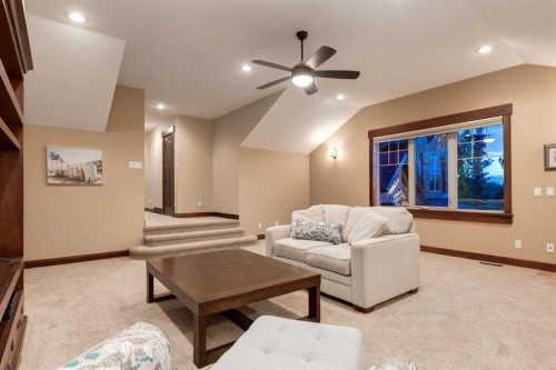 250 Crestridge Place Sw, Calgary, AB 