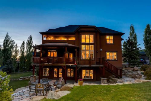 250 Crestridge Place Sw, Calgary, AB 