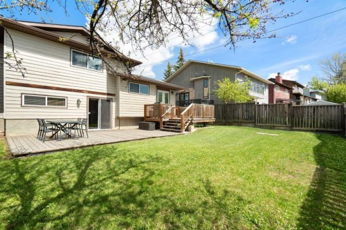 8 Hawkwood Place Nw, Calgary, AB - Outdoor With Deck Patio Veranda