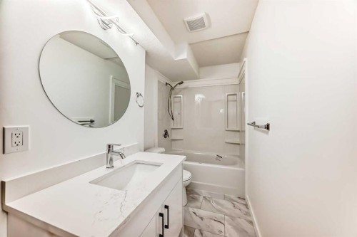 12634 Coventry Hills Way Ne, Calgary, AB - Indoor Photo Showing Bathroom