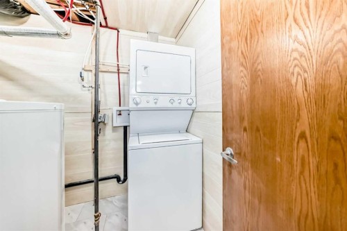 12634 Coventry Hills Way Ne, Calgary, AB - Indoor Photo Showing Laundry Room