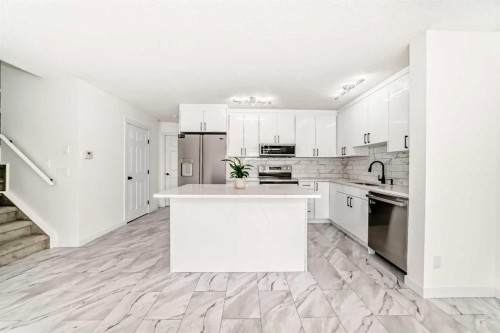 12634 Coventry Hills Way Ne, Calgary, AB - Indoor Photo Showing Kitchen