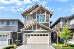 32 Saddlestone Way NE Calgary, AB T3J 2C9