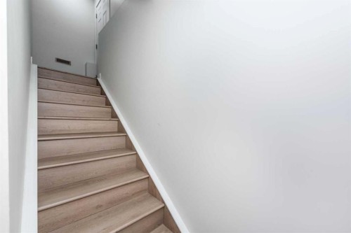 32 Saddlestone Way Ne, Calgary, AB - Indoor Photo Showing Other Room