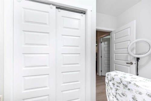 32 Saddlestone Way Ne, Calgary, AB - Indoor Photo Showing Other Room