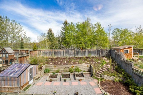 128 Sunterra Heights, Cochrane, AB - Outdoor