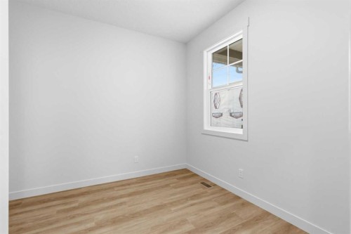 190 Annette Landing Nw, Calgary, AB - Indoor Photo Showing Other Room