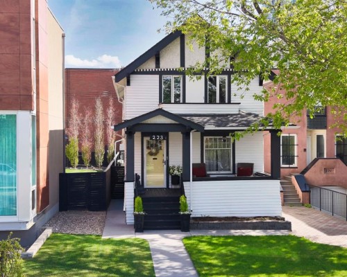 223 2 Avenue Ne, Calgary, AB - Outdoor With Facade