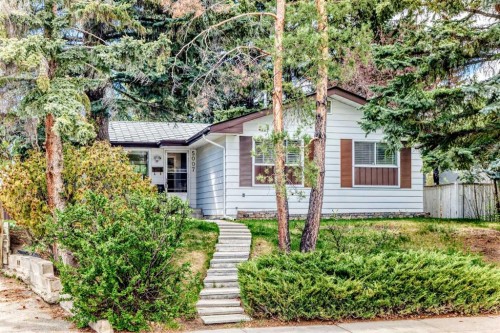 5007 Vallance Crescent Nw, Calgary, AB - Outdoor