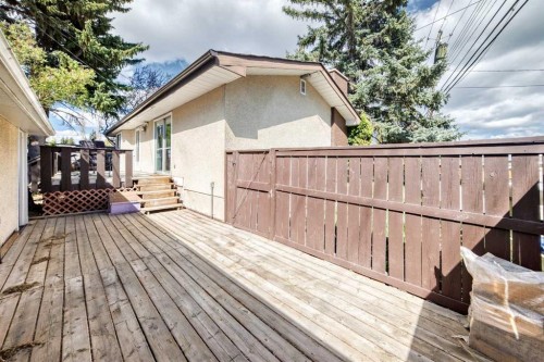 5007 Vallance Crescent Nw, Calgary, AB - Outdoor With Deck Patio Veranda With Exterior