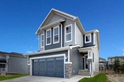 243 Silver Spruce Grove SW Calgary, AB T2X 5M2