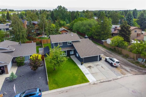 6104 Dalcastle Link, Calgary, AB 