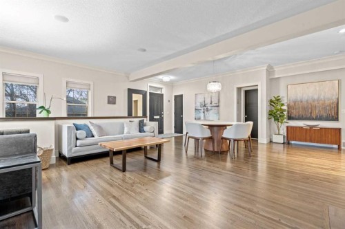 230 Garrison Square Sw, Calgary, AB - Indoor Photo Showing Living Room