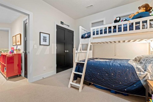 230 Garrison Square Sw, Calgary, AB - Indoor Photo Showing Bedroom