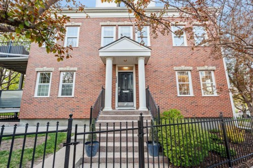 230 Garrison Square Sw, Calgary, AB - Outdoor