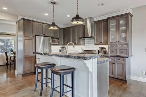 3629 1A Street Sw, Calgary, AB - Indoor Photo Showing Kitchen With Upgraded Kitchen