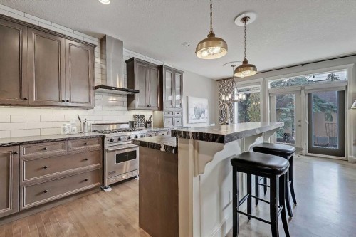 3629 1A Street Sw, Calgary, AB - Indoor Photo Showing Kitchen With Upgraded Kitchen