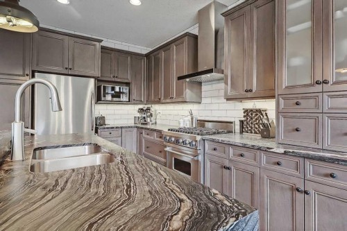 3629 1A Street Sw, Calgary, AB - Indoor Photo Showing Kitchen With Double Sink With Upgraded Kitchen