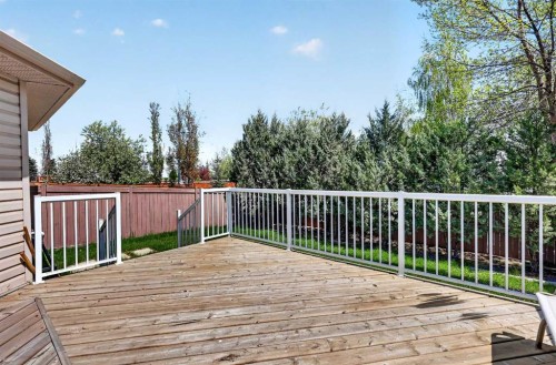 86 Chapalina Way Se, Calgary, AB 