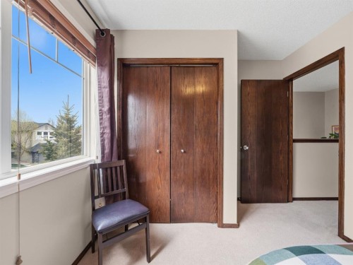 28 Cranberry Lane Se, Calgary, AB - Indoor Photo Showing Bedroom