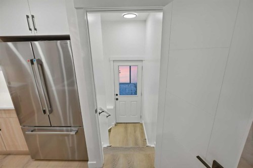 9532 Allison Drive Se, Calgary, AB - Indoor Photo Showing Other Room