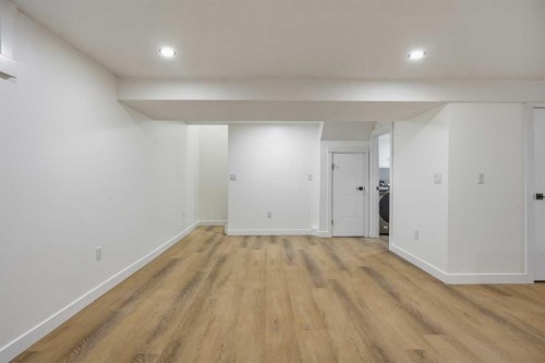9532 Allison Drive Se, Calgary, AB - Indoor Photo Showing Other Room