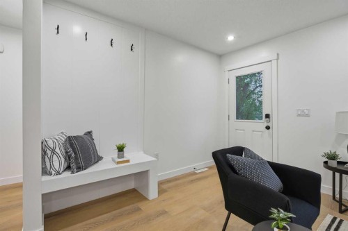 9532 Allison Drive Se, Calgary, AB - Indoor