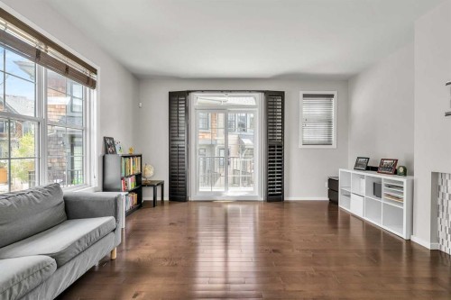 439 Ascot Circle Sw, Calgary, AB 
